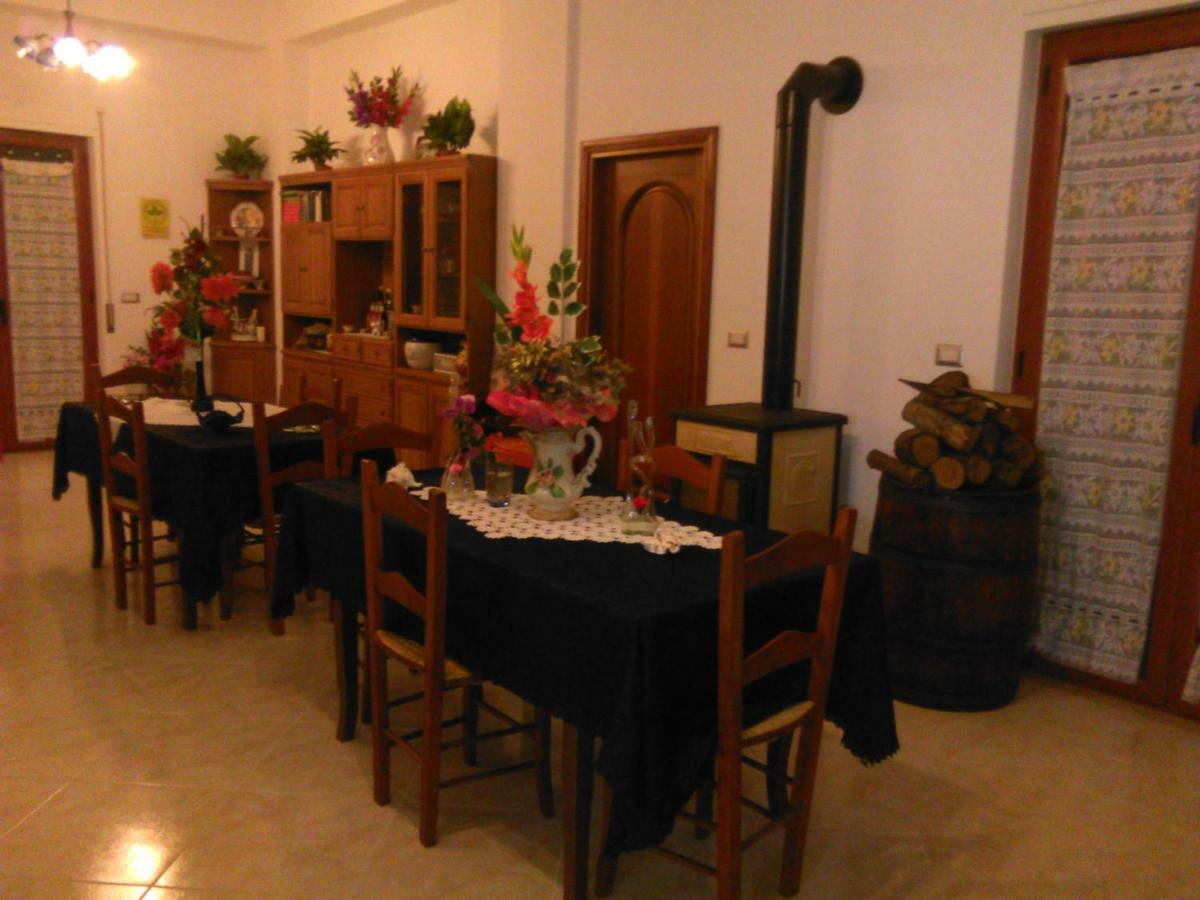 L'Oasi Bed and Breakfast Auletta Eksteriør billede